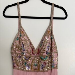Beautiful Sherri Hill prom dress. Paid $550 for it new. I am 5’7” and it fit.